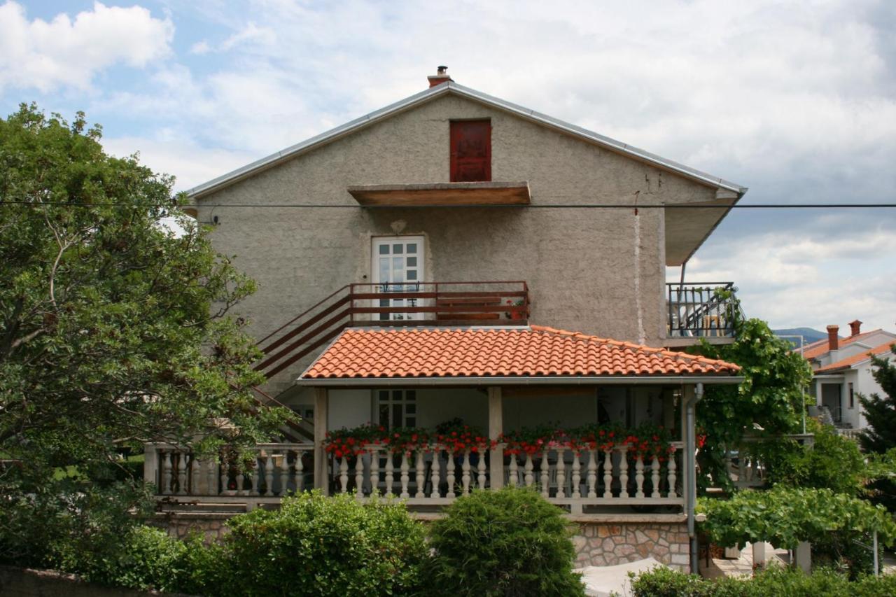 Apartments With A Parking Space Novi Vinodolski - 5529 Exterior photo