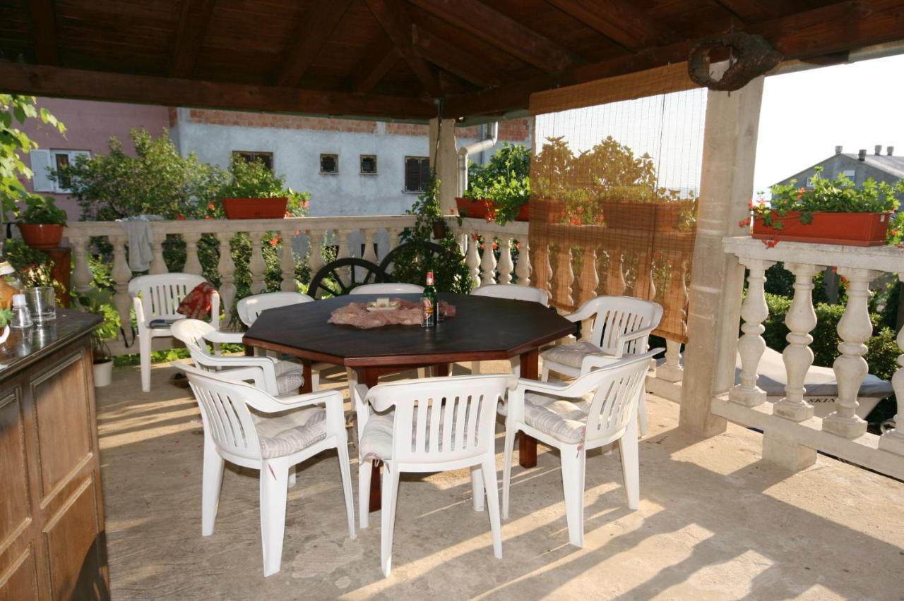 Apartments With A Parking Space Novi Vinodolski - 5529 Exterior photo